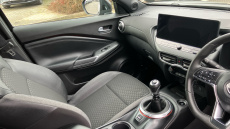 Nissan Juke 1.0 DiG-T N-Connecta 5dr Petrol Hatchback